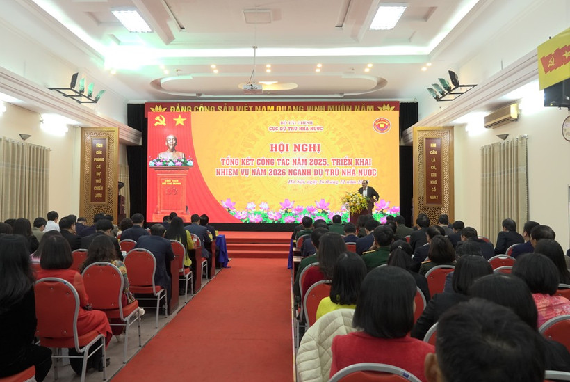 Nhằm điều tiết thị trường lương thực khi giá gạo giảm mạnh đầu năm, Cục đã nhập kho tổng cộng 500.000 tấn lương thực, vượt xa các kế hoạch thông thường, nhờ đó đã đảm bảo nguồn lực dự trữ luôn dồi dào cho các tình huống đột xuất. (Ảnh: BTC/Vietnam+)