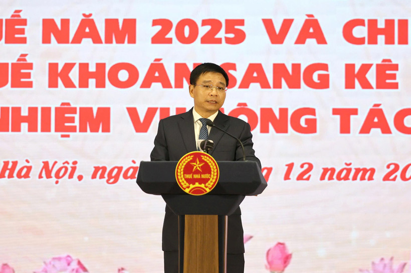 Bộ trưởng Nguyễn Văn Thắng nhấn mạnh ngành Thuế không chỉ hoàn thành xuất sắc nhiệm vụ thu ngân sách mà còn tạo nên những đột phá quan trọng trong cải cách thể chế và tinh gọn bộ máy. (Ảnh: Vietnam+)