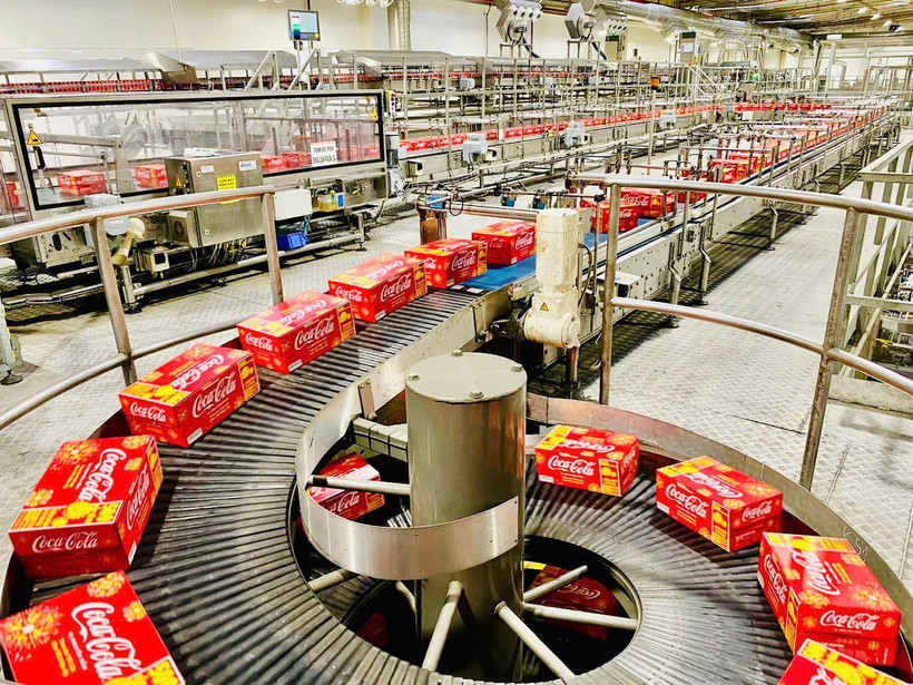 Trong tổng số vốn đầu tư thực hiện theo giá hiện hành, khu vực Bet888 Trang nhà cái casino ước đạt 207,2 nghìn tỷ đồng, khu vực ngoài Bet888 Trang nhà cái casino đạt 402,4 nghìn tỷ đồng và khu vực có vốn đầu tư trực tiếp nước ngoài đạt 135,1 nghìn tỷ đồng. (Ảnh: Vietnam+)