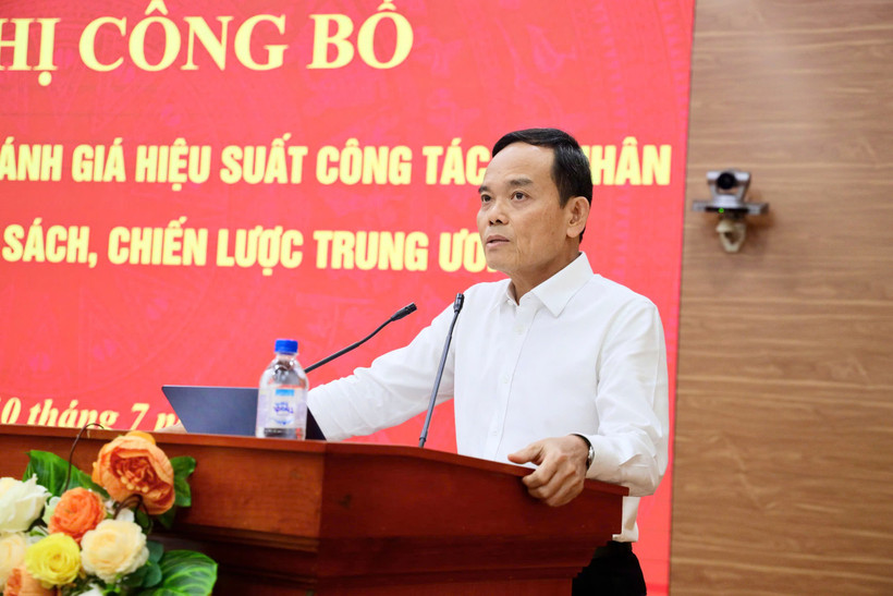 Trưởng Ban Chính sách, chiến lược Trung ương Trần Lưu Quang chia sẻ việc triển khai KPIs sẽ được tích hợp sâu rộng với quá trình chuyển đổi số, từ đó hướng tới một hệ sinh thái quản trị số toàn diện. (Ảnh: CTV/Vietnam+)