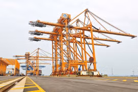 Xuất khẩu 6 tháng đầu năm của Việt Nam tăng trưởng 2 con số so với cùng kỳ năm 2024. (Ảnh: PV/Vietnam+)