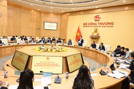 Bộ trưởng Nguyễn Hồng Diên chủ trì phiên họp lần 01 Ban soạn thảo Luật sửa đổi, bổ sung một số điều của Luật Sử dụng năng lượng tiết kiệm và hiệu quả. (Ảnh: PV/Vietnam+)