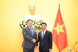 Bộ trưởng Bộ Công Thương Nguyễn Hồng Diên làm việc với Đại sứ Hoa Kỳ tại Việt Nam nhằm trao đổi về việc hợp tác kinh tế, thương mại với Việt Nam trong thời gian tới. (ẢNh: PV/Vietnam+)