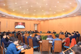 Chủ tịch Ủy ban Nhân dân thành phố Hà Nội Trần Sỹ Thanh đã chủ trì Hội nghị thành phố làm việc với các nhà khoa học để thực hiện Nghị quyết 57-NQ/TW của Bộ Chính trị, Nghị quyết 03/NQ-CP của Chính phủ nhằm phát triển khoa học, công nghệ, đổi mới sáng tạo và đào tạo nhân lực chất lượng cao