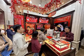 Một điểm giao dịch vàng tại Hà Nội. (Ảnh: Đức Duy/Vietnam+)