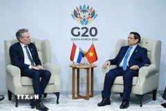 Thủ tướng Phạm Minh Chính gặp Thủ tướng Hà Lan Dick Schoof. (Ảnh: Dương Giang/TTXVN)