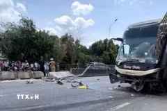 Hiện trường vụ tai nạn. (Ảnh: TTXVN phát)