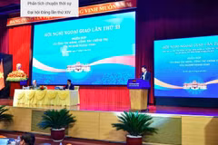 Nâng cao chất lượng công tác đảng, công tác chính trị của ngành ngoại giao