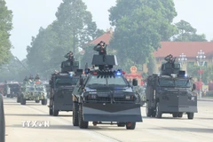 Khối xe tác chiến chống khủng bố của lực lượng Cảnh sát đặc nhiệm. (Ảnh: Lâm Khánh/TTXVN)