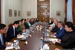 Quang cảnh cuộc họp giữa đoàn Hội Hữu nghị Việt Nam-Bulgaria thành phố Hà Nội với Tổng thống Bulgaria Rumen Radev. (Ảnh: TTXVN phát)