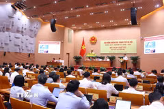 Khai mạc kỳ họp thứ tư Hội đồng Nhân dân thành phố Hà Nội khóa XVII. (Ảnh: Văn Điệp/TTXVN)