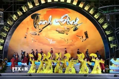 Toàn cảnh Chương trình nghệ thuật “Rạng rỡ Hải Phòng”. (Ảnh: Hoàng Ngọc/TTXVN)