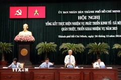 Lãnh đạo Ủy ban Nhân dân Thành phố Hồ Chí Minh chủ trì Hội nghị tổng kết thực hiện nhiệm vụ kinh tế-xã hội năm 2024. (Ảnh: Tiến Lực/ TTXVN)