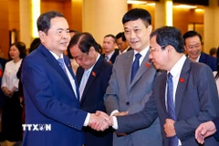 Chủ tịch Quốc hội Trần Thanh Mẫn và đại biểu dự gặp mặt. (Ảnh: Doãn Tấn/TTXVN)