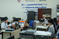 Công chức Thành phố Hồ Chí Minh cần những "khoảng trống" để nghiên cứu chuyên sâu và "nuôi dưỡng" sự sáng tạo. (Ảnh: Hữu Duyên/TTXVN)