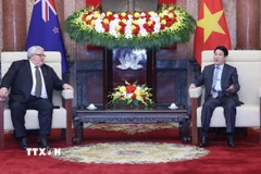 Chủ tịch nước Lương Cường tiếp Chủ tịch Quốc hội New Zealand Gerry Brownlee. (Ảnh: Lâm Khánh/TTXVN)