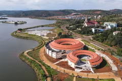 Dự án khu liên hợp bảo tàng, thư viện và công viên Đắk Nông được kỳ vọng trở thành một điểm nhấn kiến trúc của đô thị Gia Nghĩa. (Ảnh: Hưng Thịnh/TTXVN)