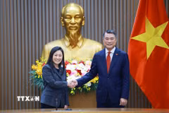 Thủ tướng Lê Minh Hưng tiếp bà Jennifer Wicks, Đại sứ Hoa Kỳ tại Việt Nam. (Ảnh: Dương Giang/TTXVN)