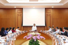 Thường trực Ban Bí thư Trần Cẩm Tú chủ trì Phiên họp thứ nhất Ban Chỉ đạo Trung ương về phát triển văn hóa Việt Nam. (Ảnh: Phương Hoa/ TTXVN)