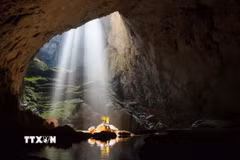 Vẻ đẹp của Sơn Đoòng, hang động tự nhiên lớn nhất thế giới trong Vườn Quốc gia Phong Nha-Kẻ Bàng. (Nguồn: TTXVN)