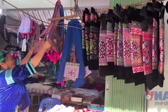 Sắc màu chợ phiên Dào San của đồng bào biên giới ở tỉnh Lai Châu 