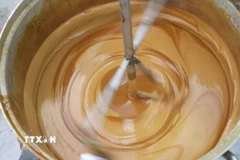 Đường thốt nốt đã trở thành sản phẩm đặc trưng, truyền thống của tỉnh An Giang. (Ảnh: Công Mạo/TTXVN)