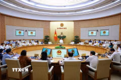 Thủ tướng Lê Minh Hưng chủ trì Phiên họp Chính phủ thường kỳ tháng 7 năm 2026. (Ảnh: Dương Giang/TTXVN)