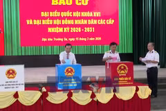 Cử tri đặc khu Trường Sa hòa chung ngày hội bầu cử của cả nước 