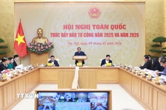 Thủ tướng Phạm Minh Chính chủ trì Hội nghị trực tuyến toàn quốc thúc đẩy đầu tư công năm 2025 và năm 2026. (Ảnh: Dương Giang/TTXVN)