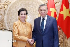 Tổng Bí thư Tô Lâm tiếp Đại sứ Vương quốc Campuchia tại Việt Nam Chea Kimtha. (Ảnh: Thống Nhất/TTXVN)