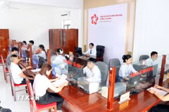 Trung tâm phục vụ hành chính công của phường Lê Đại Hành, thành phố Hải Dương. (Ảnh: Mạnh Tú/TTXVN)