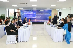 Quang cảnh Chương trình gặp gỡ giữa chính quyền, doanh nghiệp thành phố Đà Nẵng và thành phố Chemnitz (Cộng hòa Liên bang Đức). (Ảnh: Khoa Chương/TTXVN)