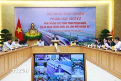 Thủ tướng Phạm Minh Chính chủ trì Phiên họp lần thứ tư Ban chỉ đạo các công trình trọng điểm, dự án quan trọng quốc gia lĩnh vực đường sắt. (Ảnh: Dương Giang/TTXVN)