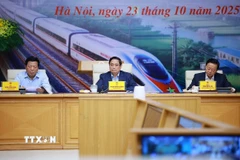 Thủ tướng Phạm Minh Chính chủ trì Phiên họp lần thứ tư Ban chỉ đạo các công trình trọng điểm, dự án quan trọng quốc gia lĩnh vực đường sắt. (Ảnh: Dương Giang/TTXVN)