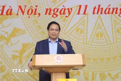 Thủ tướng Phạm Minh Chính chủ trì phiên họp về phát triển nhà ở xã hội. (Ảnh: Dương Giang/TTXVN)