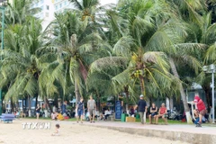 Khánh Hòa xây dựng hệ sinh thái du lịch xanh, thu hút du khách trong nước và quốc tế. (Ảnh: Nguyễn Thành/TTXVN)