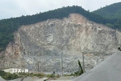 Mỏ đá Vạn Lý tại xã Nguyễn Nghiêm, tỉnh Quảng Ngãi. (Ảnh: Cao Nguyên/TTXVN)