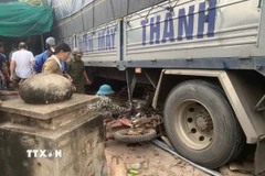 Hiện trường vụ tai nạn giao thông nghiêm trọng. (Ảnh: TTXVN phát)