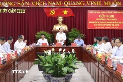 Quang cảnh hội nghị Sóc Trăng, Hậu Giang và thành phố Cần Thơ phối hợp sắp xếp, sáp nhập. (Ảnh: Ngọc Thiện/TTXVN)