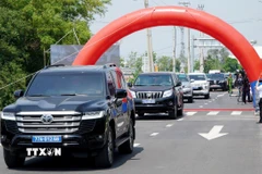 Thông xe kỹ thuật tuyến đường kết nối trung tâm thị xã An Nhơn đến đường ven biển phía Tây đầm Thị Nại. (Ảnh: Lê Phước Ngọc/TTXVN)
