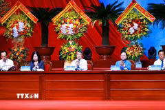 Thủ tướng Chính phủ Lê Minh Hưng tham dự phiên trao đổi, thảo luận với các đại biểu dự Đại hội Công đoàn Việt Nam. (Ảnh: Dương Giang/TTXVN)