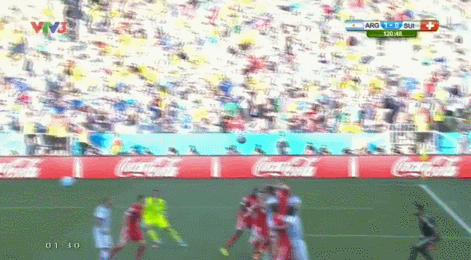 Pha dứt điểm khiến tuyển Argentina suýt vỡ mộng vào tứ kết ảnh 2