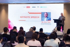 Các ứng dụng thực tiễn trong lĩnh vực tài chính, quản lý dữ liệu và dịch vụ chính phủ điện tử, tạo ra một hệ sinh thái số dễ tiếp cận và có khả năng phục hồi tốt hơn cho tất cả người dân và doanh nghiệp Việt Nam. (Ảnh: Vietnam+)