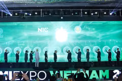 Lễ Khai mạc Triển lãm ngành Công nghiệp bán dẫn Việt Nam 2025, ngày 7/11. (Ảnh: Vietnam+)