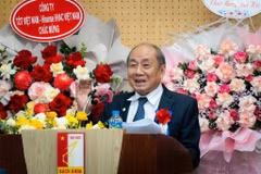 Tiến sỹ Nguyễn Xuân Tiên cho biết nhiệm kỳ tới, Hội sẽ tập trung tư vấn, phản biện để nâng cao hệ số hiệu suất năng lượng tối thiểu (MEPS) đối với máy điều hòa, đề xuất tiêu chuẩn năng lượng cho các dòng máy VRV/VRF và đẩy mạnh dán nhãn năng lượng. (Ảnh: Vietnam+)