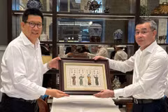 Bộ trưởng Bộ Tài chính Việt Nam Ngô Văn Tuấn đã có cuộc hội đàm với Phó Thủ tướng kiêm Bộ trưởng Tài chính Thái Lan Ekniti Nitithanprapas, ngày 28/5. (Ảnh: BTC/Vietnam+)