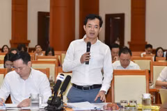 Đại diện Cục Chính sách thuế, Bộ Tài chính cho biết nhằm tăng cường hỗ trợ người lao động tiếp cận nhà ở, Bộ Tài chính đã báo cáo Chính phủ đề xuất điều chỉnh quy định này trong dự thảo Nghị định hướng dẫn Luật Thuế thu nhập cá nhân. (Ảnh: Vietnam+)