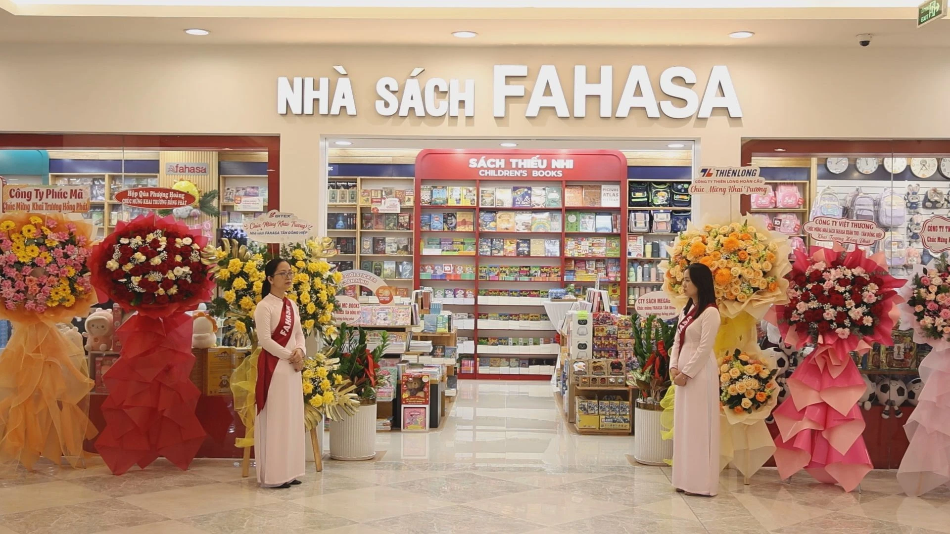FAHASA khai trương nhà sách thứ năm tại Bình Dương, giảm giá đến 50%