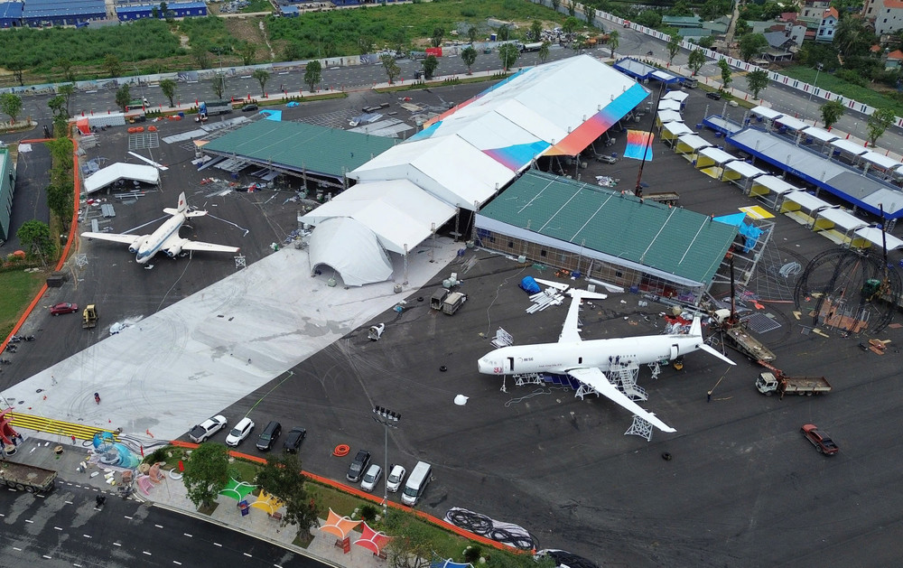 Hàng không Việt Nam vươn xa tại Triển lãm thành tựu đất nước | Vietnam+  (VietnamPlus)