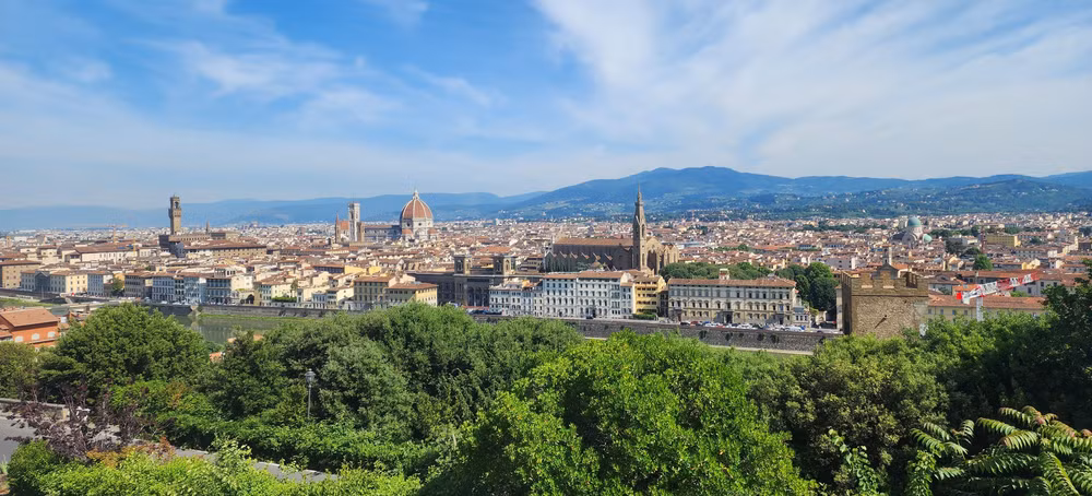 italy-tu-tren-cao.jpg